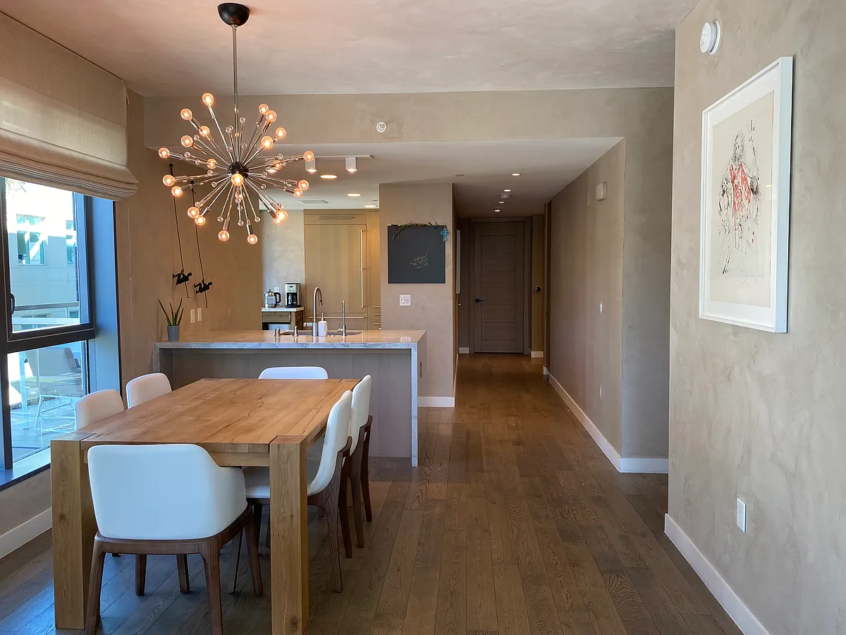Building Photo - 1755 Ocean Ave #410