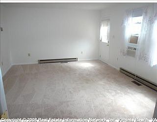 5th image of 414 Patrician Dr