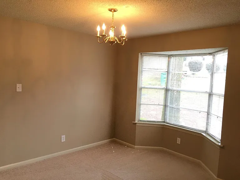23 Feldspar Ct — Photo 11