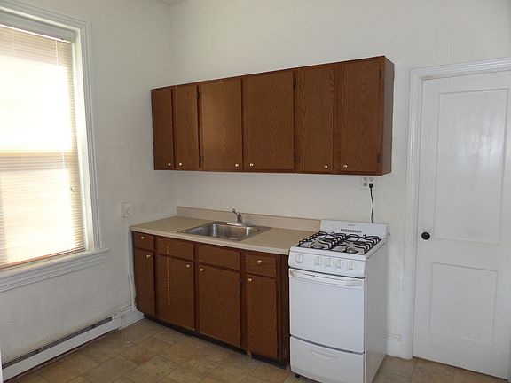 2nd image of 375 Church St #1