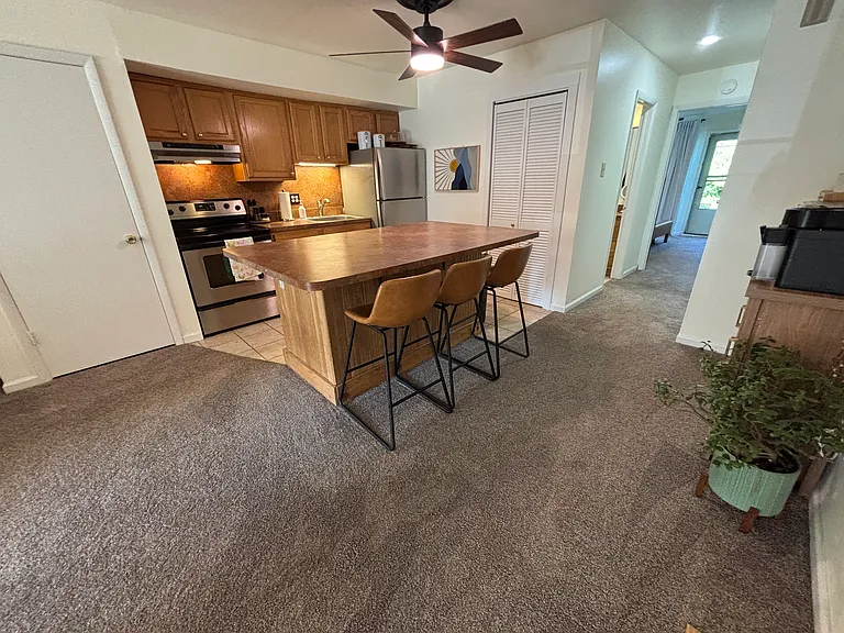 12A Darien #A-V2 — Photo 11
