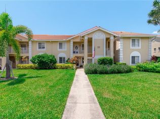 7767 Jewel Ln APT 103, Naples, FL 34109