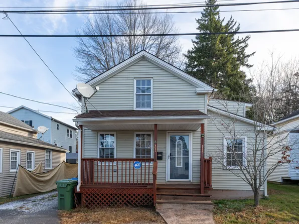 6 Hillside Court, Middletown, CT 06457