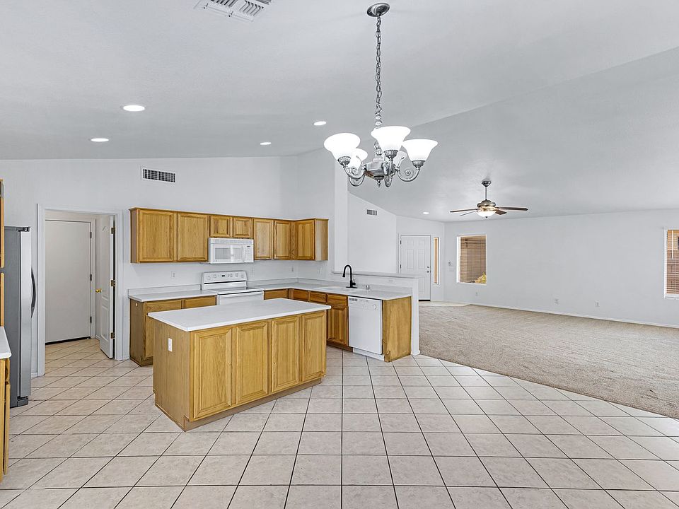 1st image of 10841 E Wier Ave