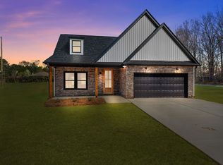345 Lake Farm Dr, Salisbury, NC 28146