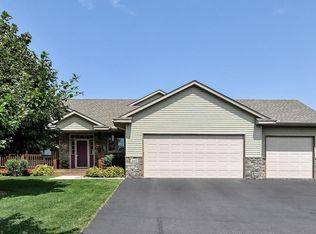 4105 Jasmine Ct NE, Saint Michael, MN 55376