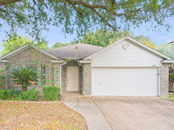 4509 Fox Run St, Pearland, TX 77584