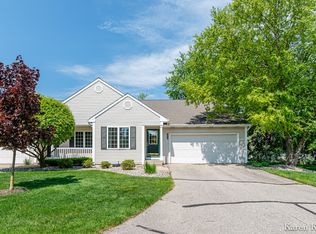 6213 Gleneagle Highlands Dr, Hudsonville, MI 49426