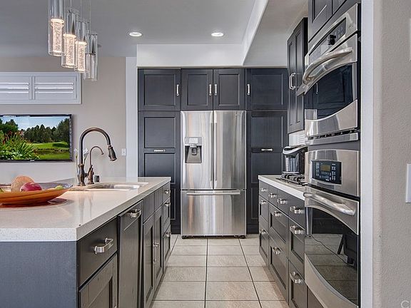 5th image of 3510 W Hughes Ln