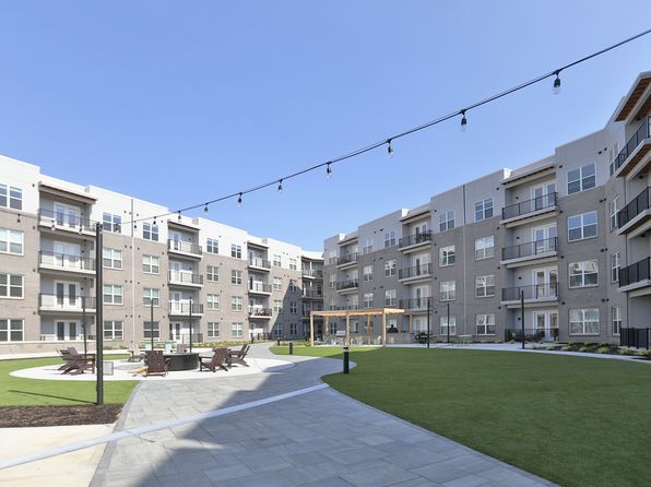 1445 Towne Center Way #1445424