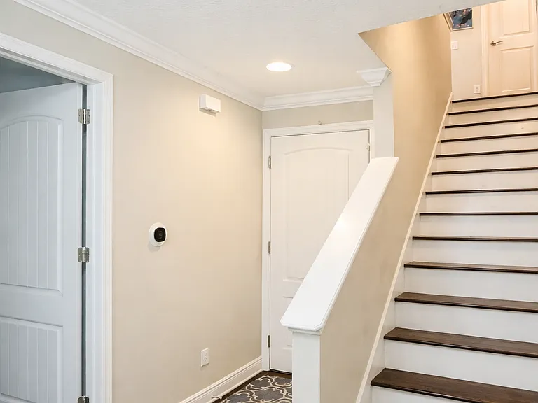 3229 W Horatio St — Photo 14
