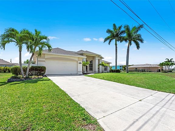 5th image of 825 NW 37th Ave