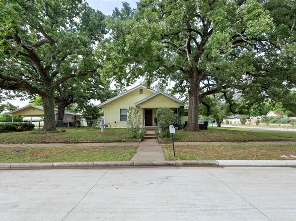 612 W Moss St, Eastland, TX 76448