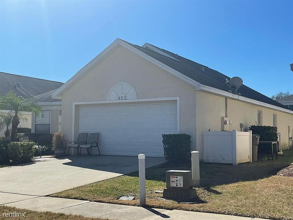 2nd image of 922 Emerald Green Ct