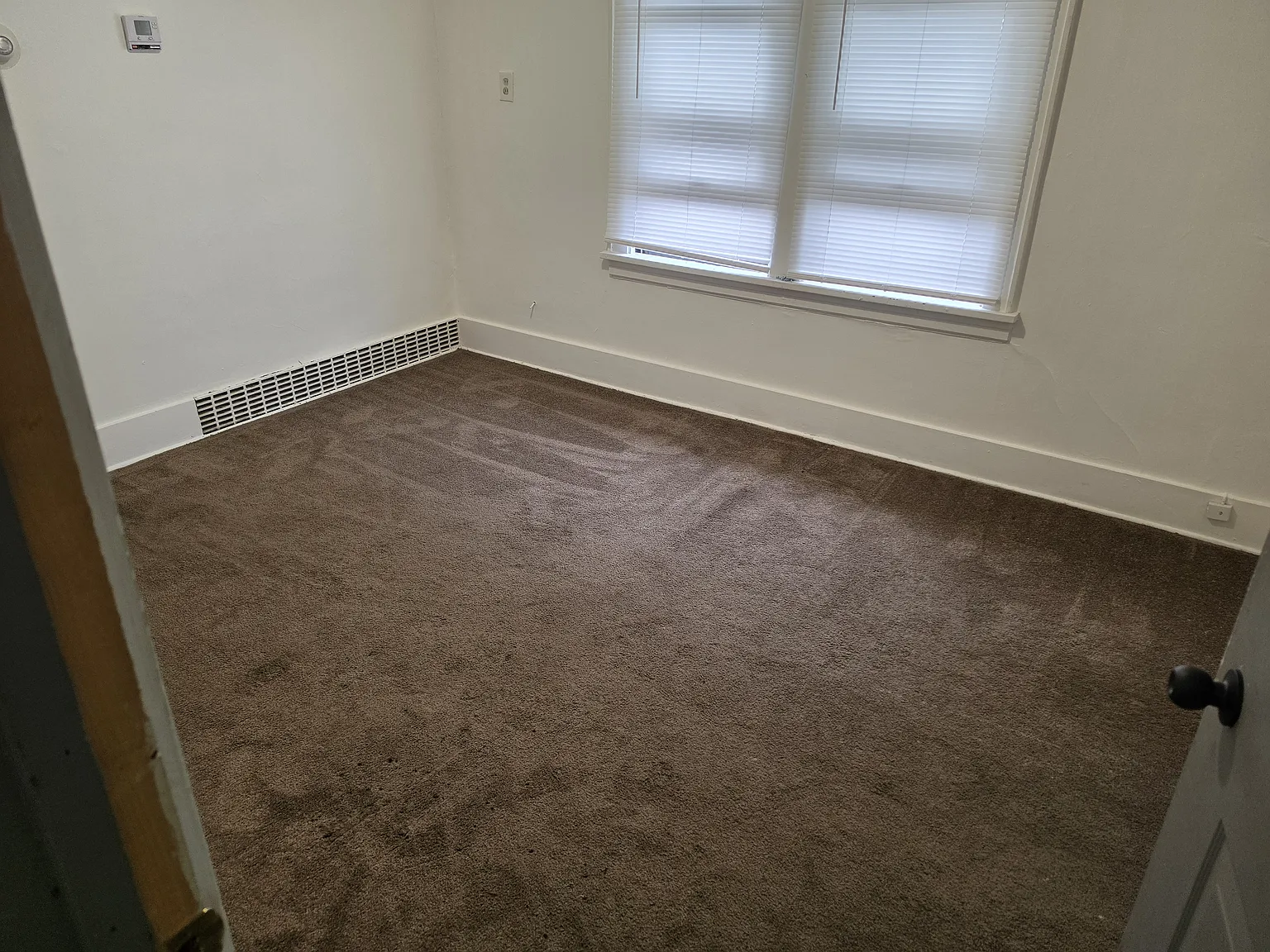 2 bed, 650 sqft, $650 — Photo 3
