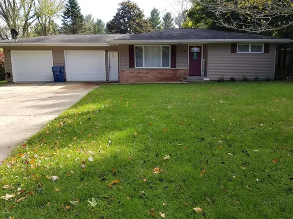 183 Reading Ave, Hillsdale, MI 49242
