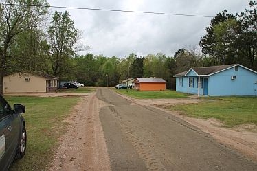 3rd image of 201 Richardson Dr