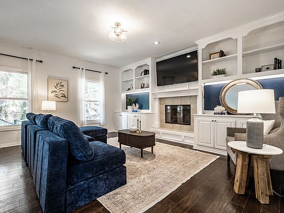 5th image of 1498 Pondview Dr