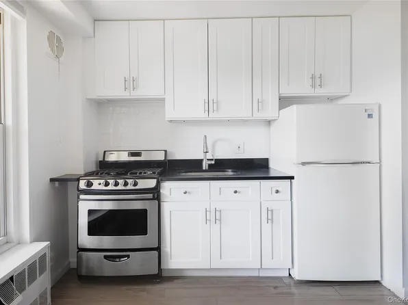 35-31 85th Street #5N, Jackson Heights, NY 11372