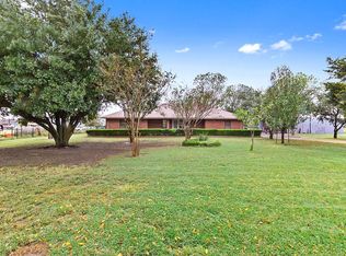 695 N Vicha Rd, Axtell, TX 76624
