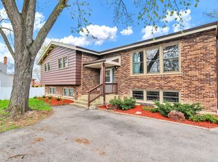 303 N Addison Rd, Wood Dale, IL 60191