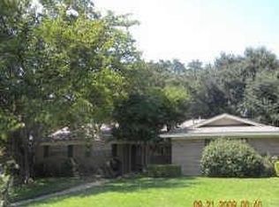 2713 Bedfordshire, Bedford, TX 76021