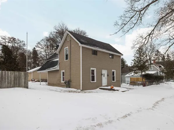 404 2nd St #2, East Jordan, MI 49727