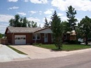 637 Evergreen St, Cheyenne, WY 82009