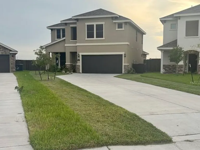 1312 E Sonador Dr S — Photo 2