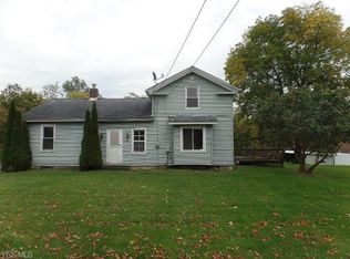 1748 N Leavitt Rd NW, Warren, OH 44485