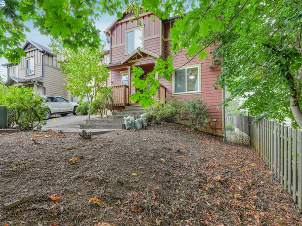 38909 Sandy Heights St, Sandy, OR 97055