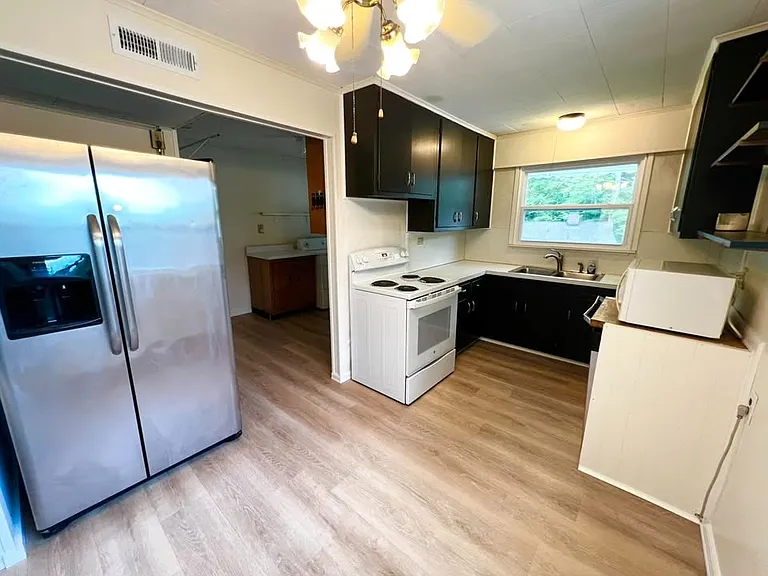 102 Kingfisher Ln — Photo 6
