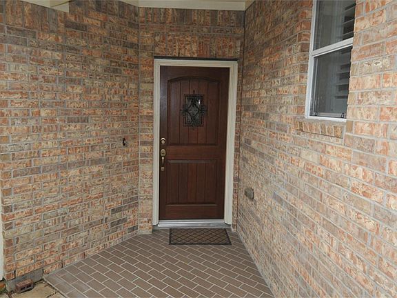 2nd image of 24835 Peach Knoll Ln
