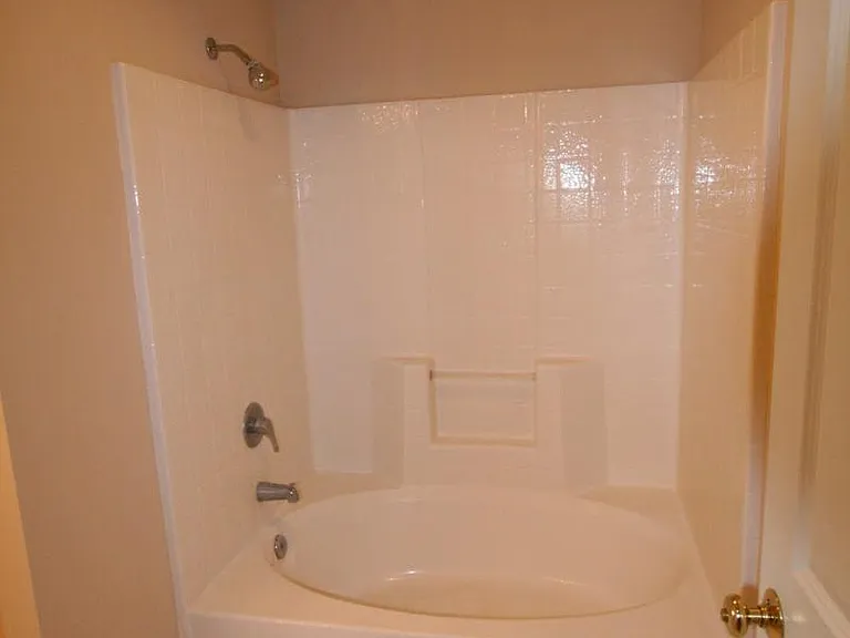 5336 237th Ter SE — Photo 8
