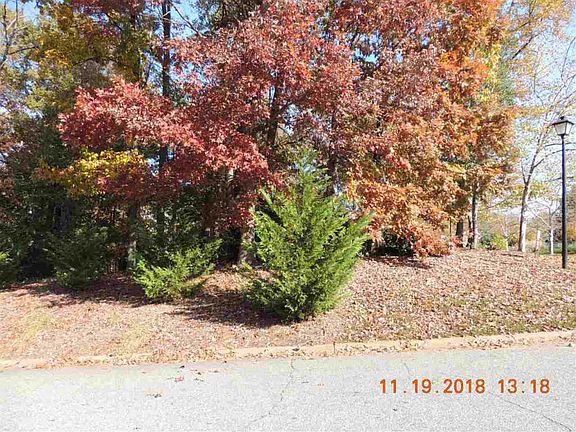5th image of Woodsberry Shoals Dr
