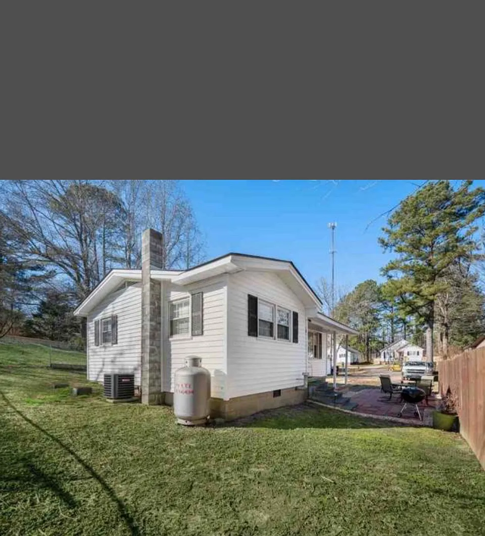 202 Jutson St — Photo 2