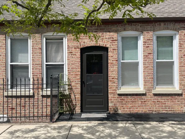 1824 S Throop St APT 1F, Chicago, IL 60608