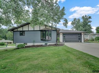 3035 S 46th St, Lincoln, NE 68506