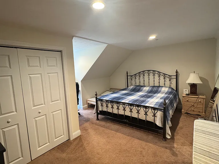 955 Pleasant St #13 — Photo 8