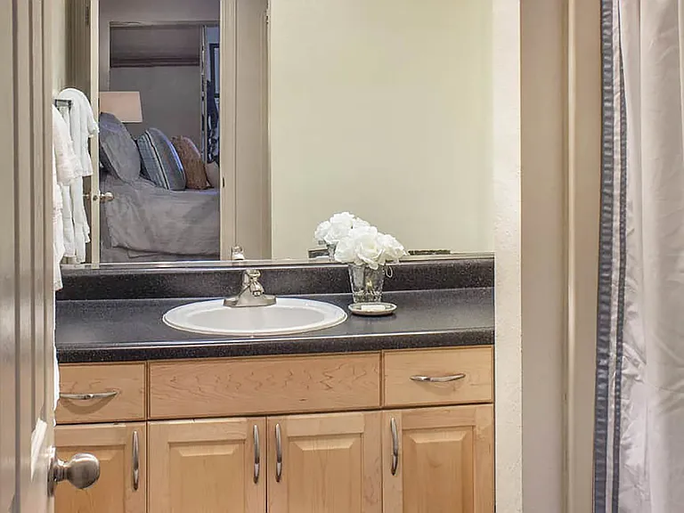 Tualatin Heights — Photo 15