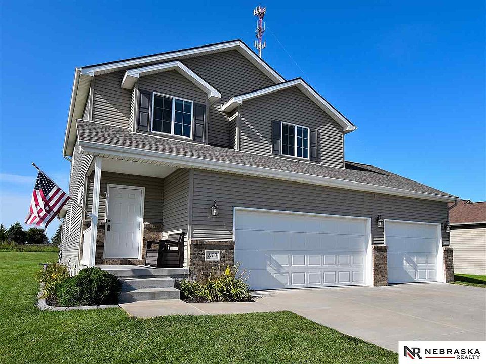 1st image of 183 Northwood Ln
