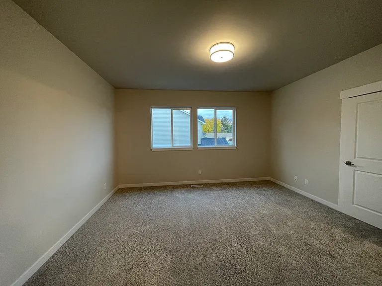 1030 Finch Ln #H — Photo 20