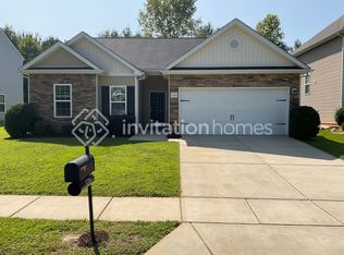 6319 Springbeauty Dr, Charlotte, NC 28227