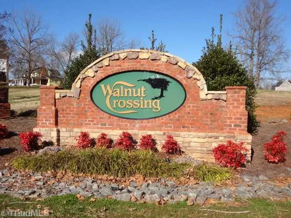 2163 Walnut Crossing Run, Yadkinville, NC 27055