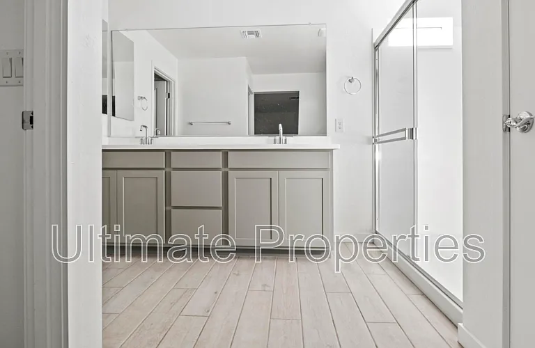 18403 W Patrick Ln — Photo 17