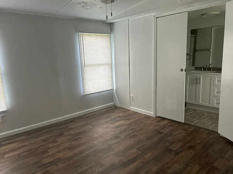 2654 Frye Bridge Rd — Photo 3