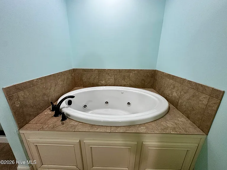 1855 Cambria Dr #B — Photo 13