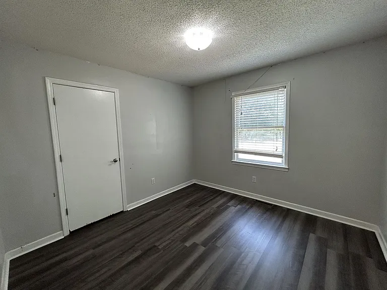 419 Patterson St — Photo 6