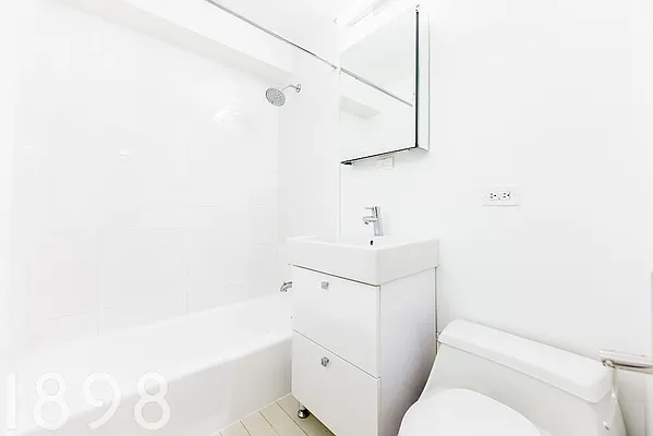 Rented by A&E Real Estate Management | media 13