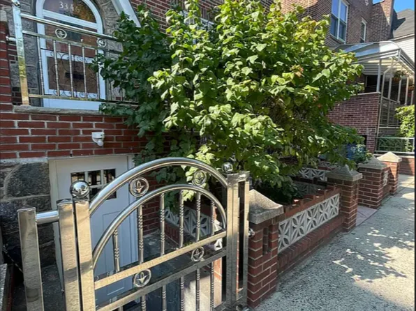 33-46 28th Street image 1 of 8